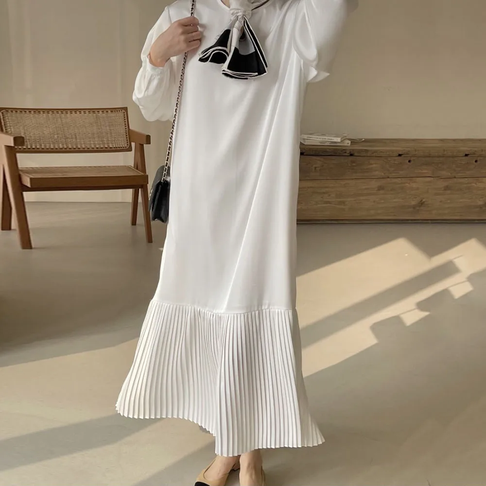 

Japanese Fashion Solid Color Autumn New 2021 Long Dress Loose Casual Pleated Round Neck Women Straight Long Sleeve