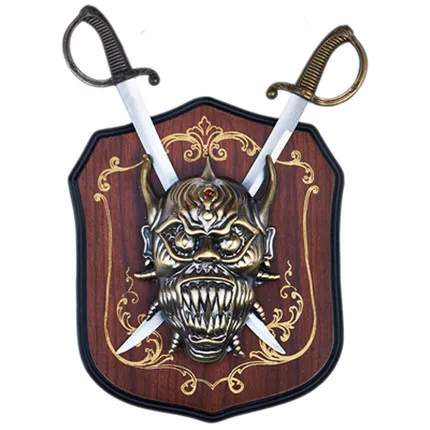 

Старинный римский щит из железа