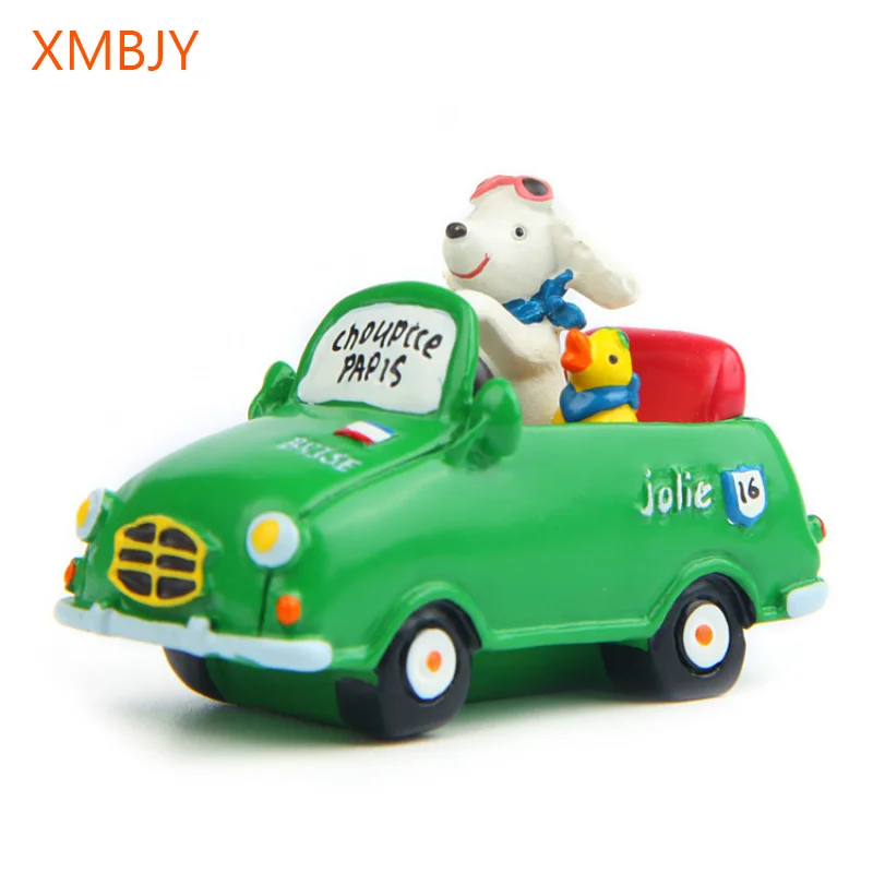 

Freeshipping Resin Cute Dog Miniatures Cartoon Car Hand-made DIY Decoration Home Miniatures Birthday Gifts
