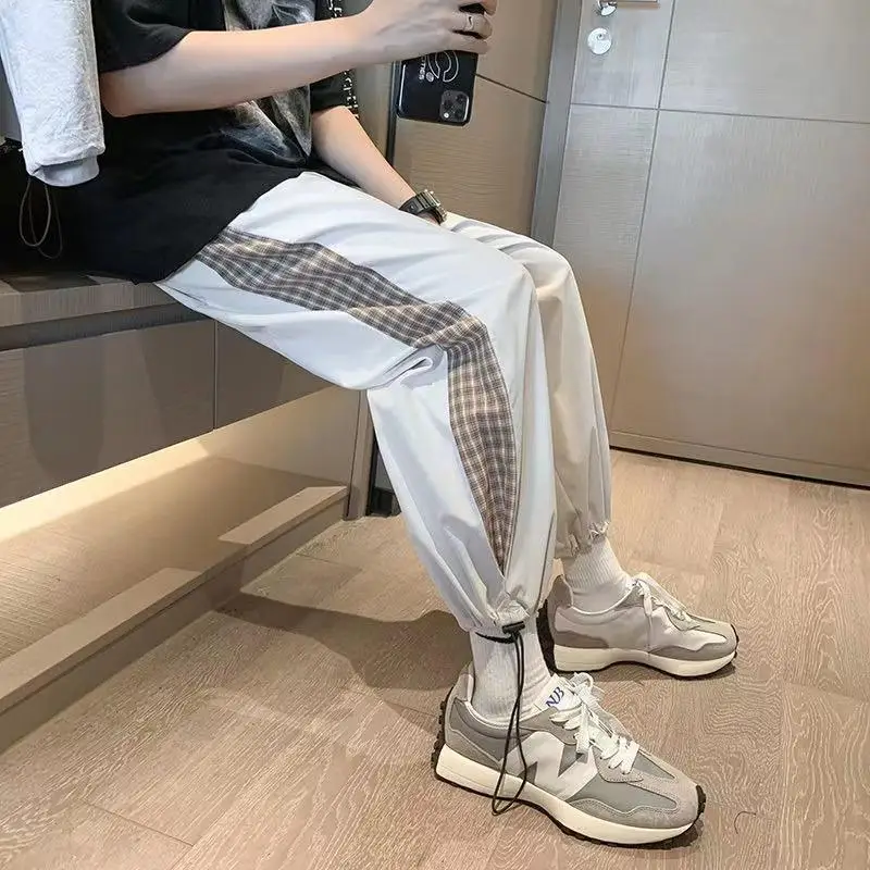 

Casual pants men's Hong Kong Fashion Students' color matching sports Leggings
