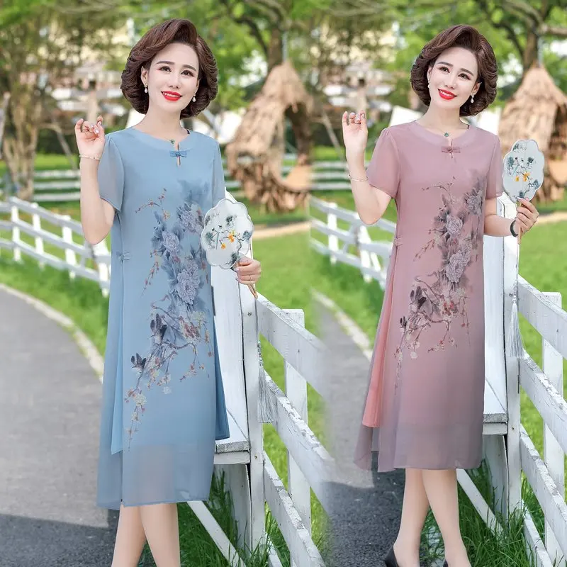 

Платье в китайском стиле, новинка, женское длинное летнее платье с коротким рукавом, женское улучшенное платье-Ципао, элегантное платье из и...