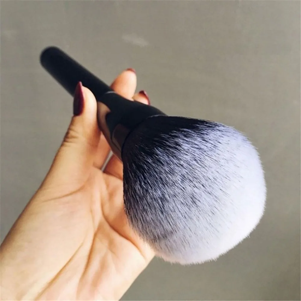 

Soft Powder Brush Foundational Makeup Brush Beautiful Cosmetics Brush Large Blush Universal Cosmetic Make up Brush Accessories