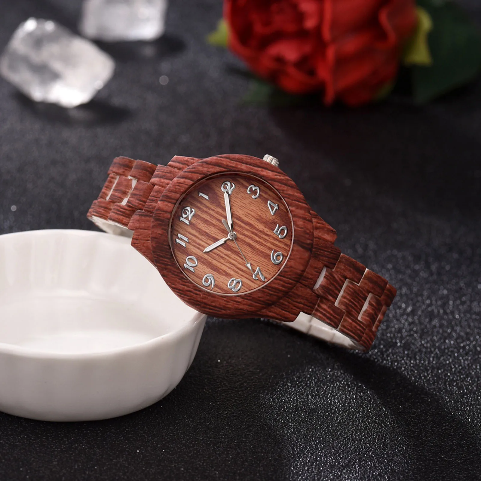 

Fashion Watches Women Men Quartz Wristwatches Casual Wooden Color Leather Strap Wood Watch Reloj Mujer Women Watch Montre Homme