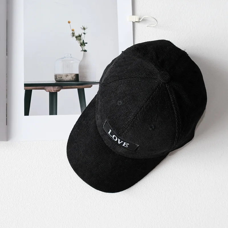 black Осенне-зимняя Детская кепка с утиным язычком, Корейская Вельветовая Кепка с алфавитом для мальчиков и девочек, Детская кепка в стиле хип-хоп для мальчиков и девочек, детская бейсболка - Цвет: black