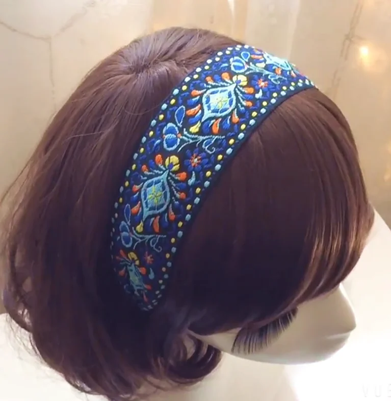 Женский обруч для волос с вышивкой черный красный синий простой милый в богемном