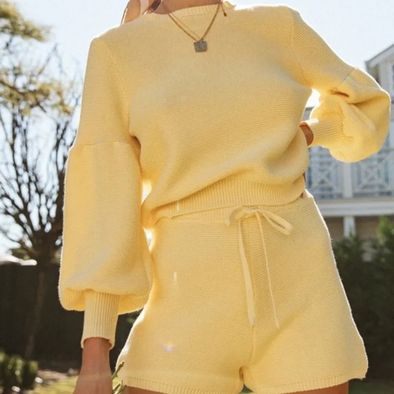

Sweater Two Piece Set Knitted 2020 Women Autumn Elegant Puff Sleeve Tops + Slim Shorts Suit Fashion Sexy Women Warm Set Outfits