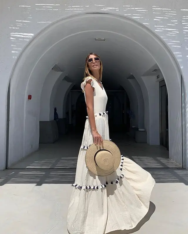 

Linglewei New Spring and Summer Women's Dress sexy deep V-neck dress big dress