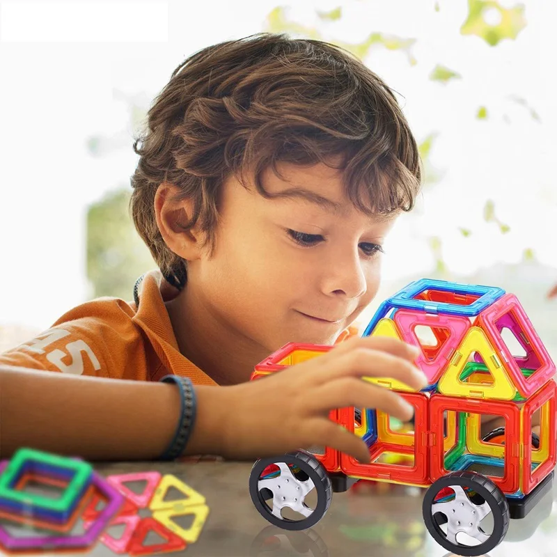 135 шт. Детский конструктор из магнитных блоков|Магнитные конструкторы| |