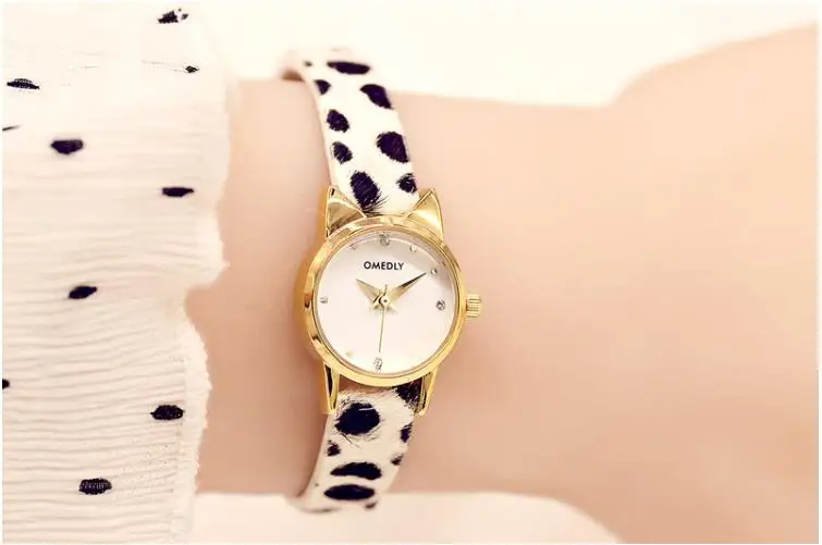 Часы женские Кварцевые водонепроницаемые с ремешком из натуральной кожи и