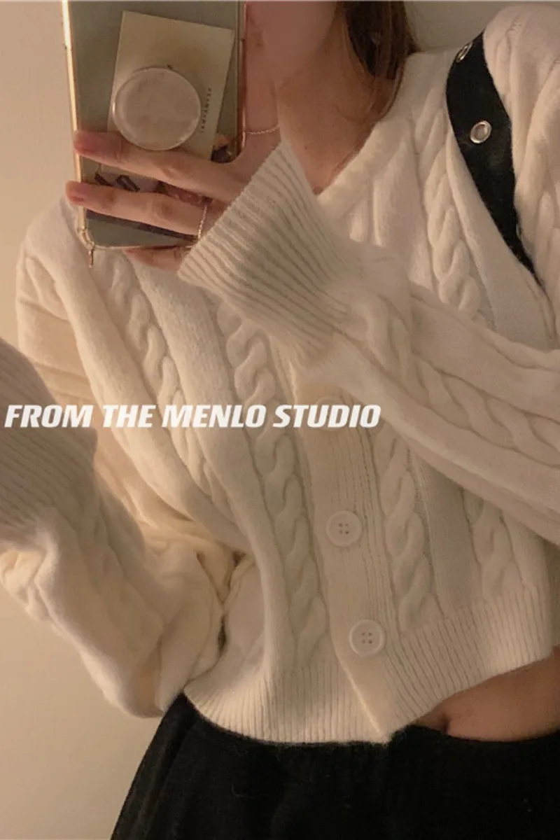 

2021 New Spring Cream Knit Top Korea-style Gentle Girl Simple Twisted High-waist Short Knit Sweater Female Knitted Cardigans