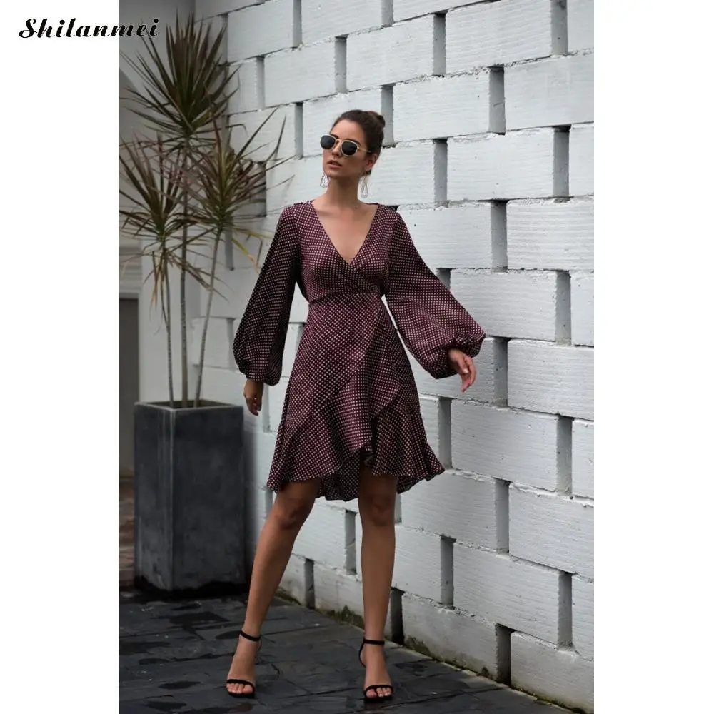 

2019 Vintage Polka Dot Autumn Dress Women Deep V-Neck Lantern Sleeve Elegant Party Dresses Retro Ruffles Sexy Midi Dress Femme