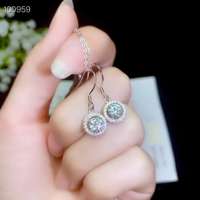 

Attractive shiny dangling moisanite earrings 925 Sterling Silver Hook women New Year gift Sparkling hip hop