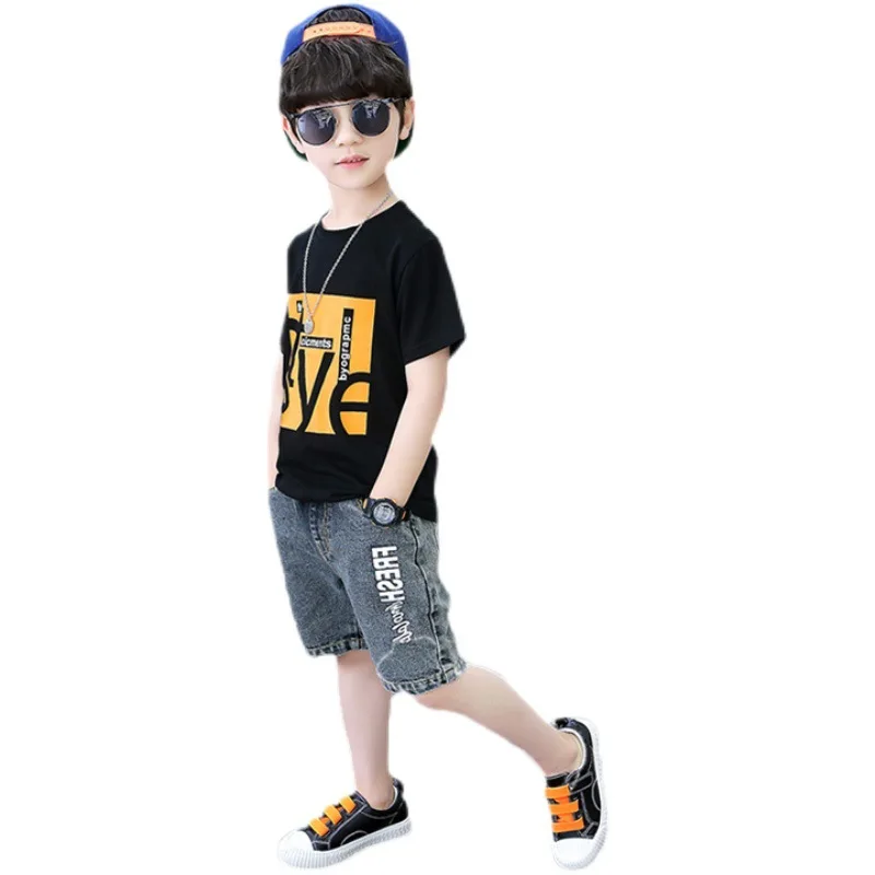 

Boys short-sleeved suit new Korean children's clothes in the big boy handsome sports shorts two-piece boy clothes children