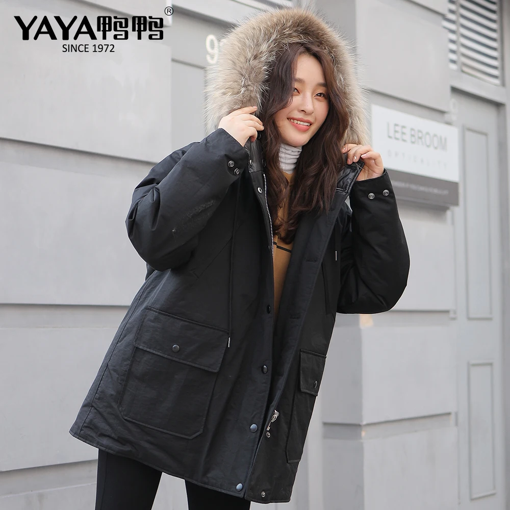 

Женский зимний пуховик с капюшоном YAYA, двусторонний короткий пуховик с воротником из натурального меха, подкладка из 90% утиного меха, Повсед...
