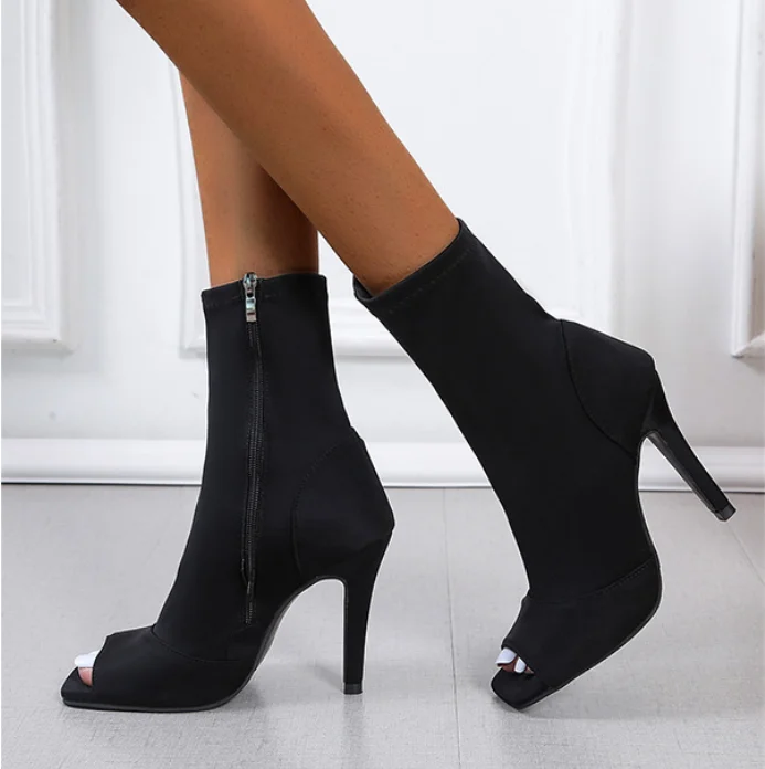 

Женские ботинки на высоком каблуке, с открытым носком