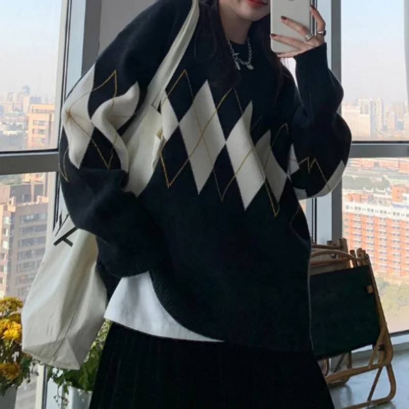 

Autumn Winter Women Argyle Printed Pattern Sweater Round Collar Long Sleeve Loose Style Vintage Knitwear