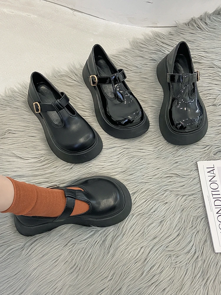 

2021 spring and autumn new ladies small leather shoes British style single shoes wild thick-soled Mary Jane shoes