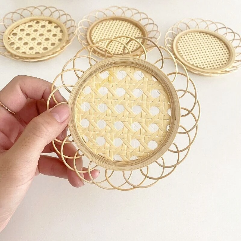 

Vietnam Bamboo Weaving Heat Insulation Coaster Handmade Rattan Round Placemat Nordic Style Retro Room Decoration Photo Props