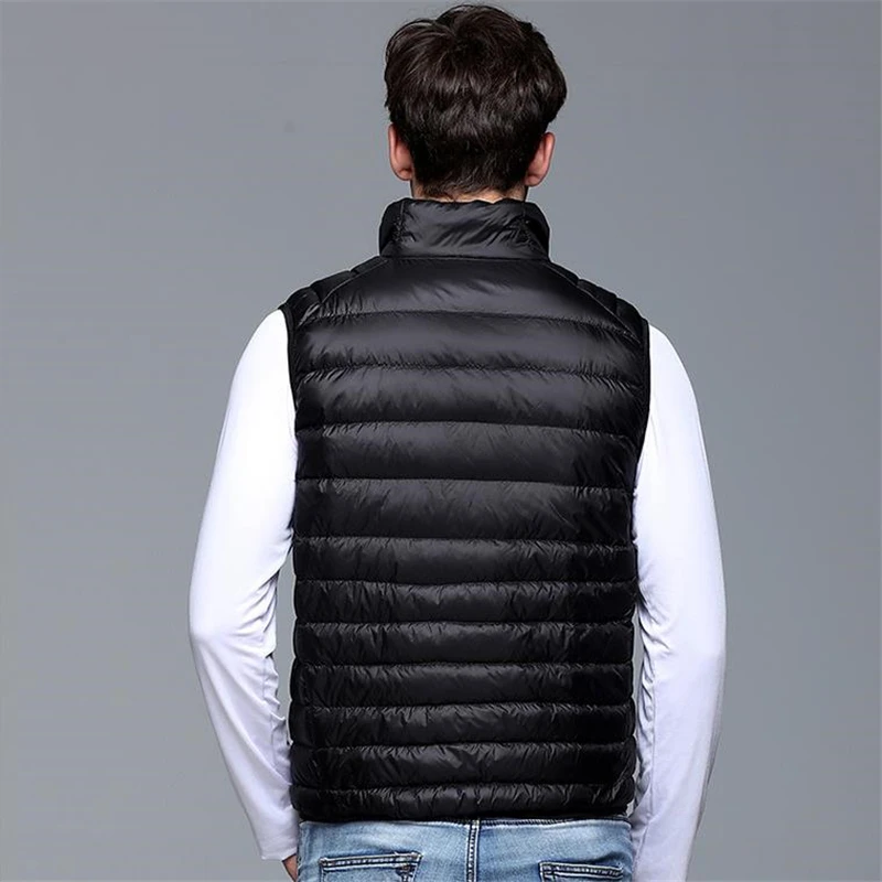 Winter New Men White Duck Down Vest Ultralight Sleeveless Vest Jacket Fashion Stand Collar Men Hot Sale Loose Vest Veste Homme