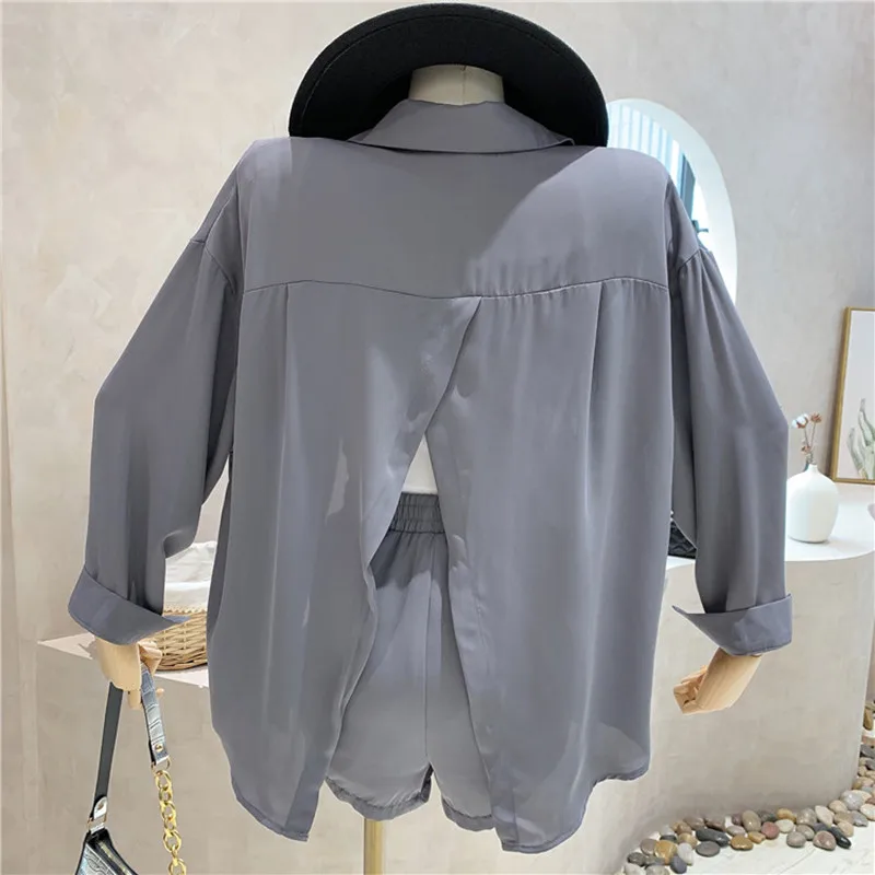 

New Women's Clothing Summer 2021 Temperament Long sleeve split back thin sunscreen Shirt Shorts Three piece set