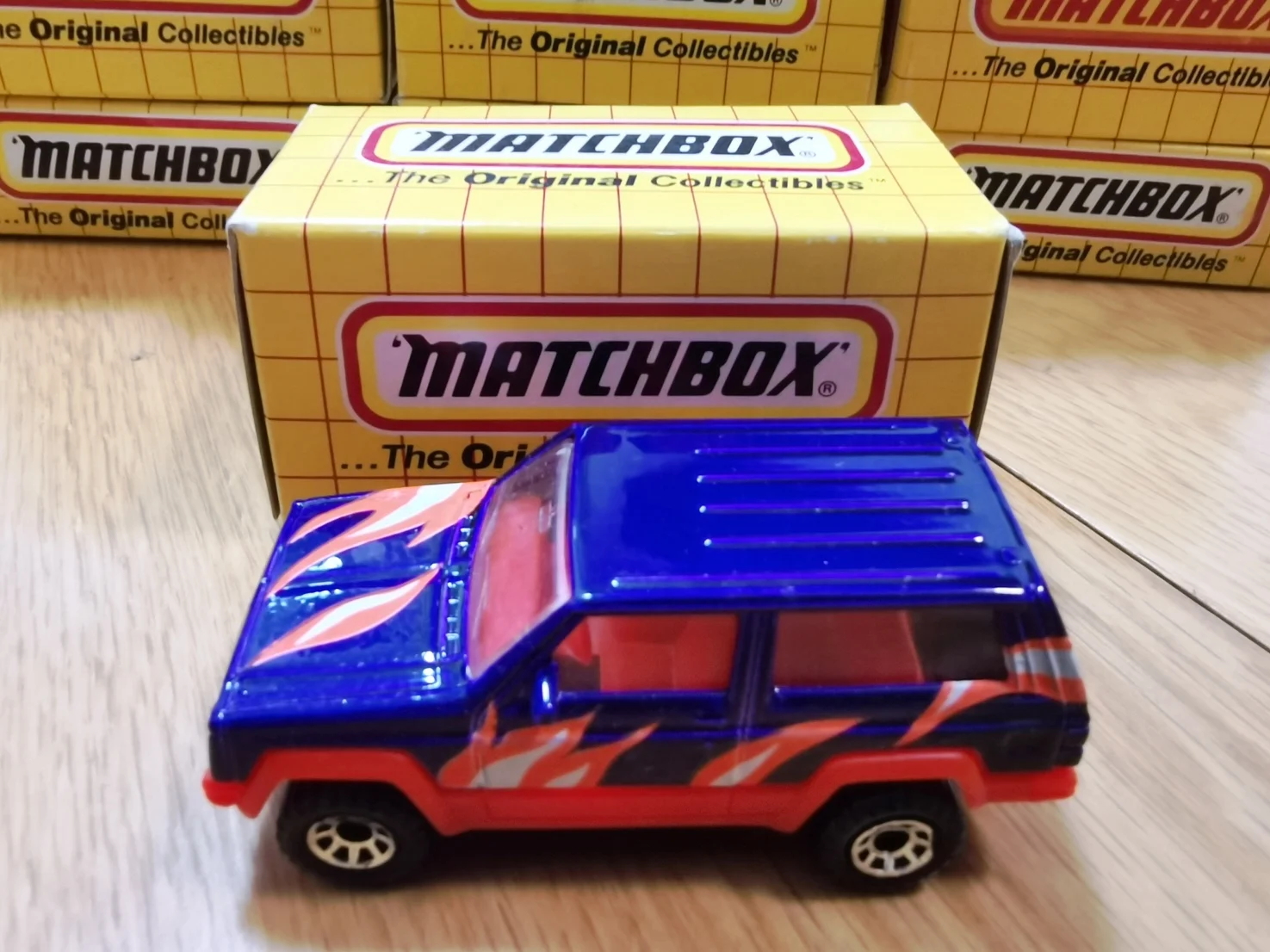 

matchbox 1/64 MB168 Jeep Cherokee Collection Metal Die-cast Simulation Model Cars Toys