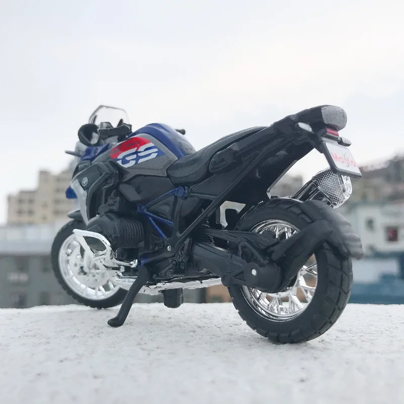 Новинка 1:18 2017 BMW R1200GS Литая модель мотоцикла Maisto реальная короткопоглощающая