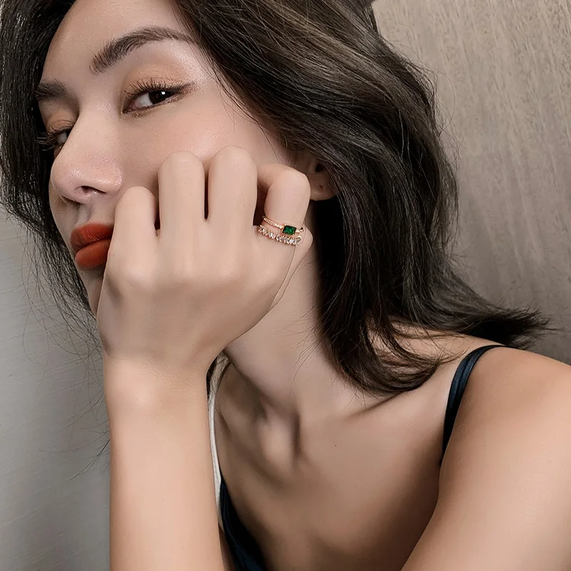 

Korean niche retro palace grandmother mother green zircon double layer adjustable index finger tail ring for women jewelry