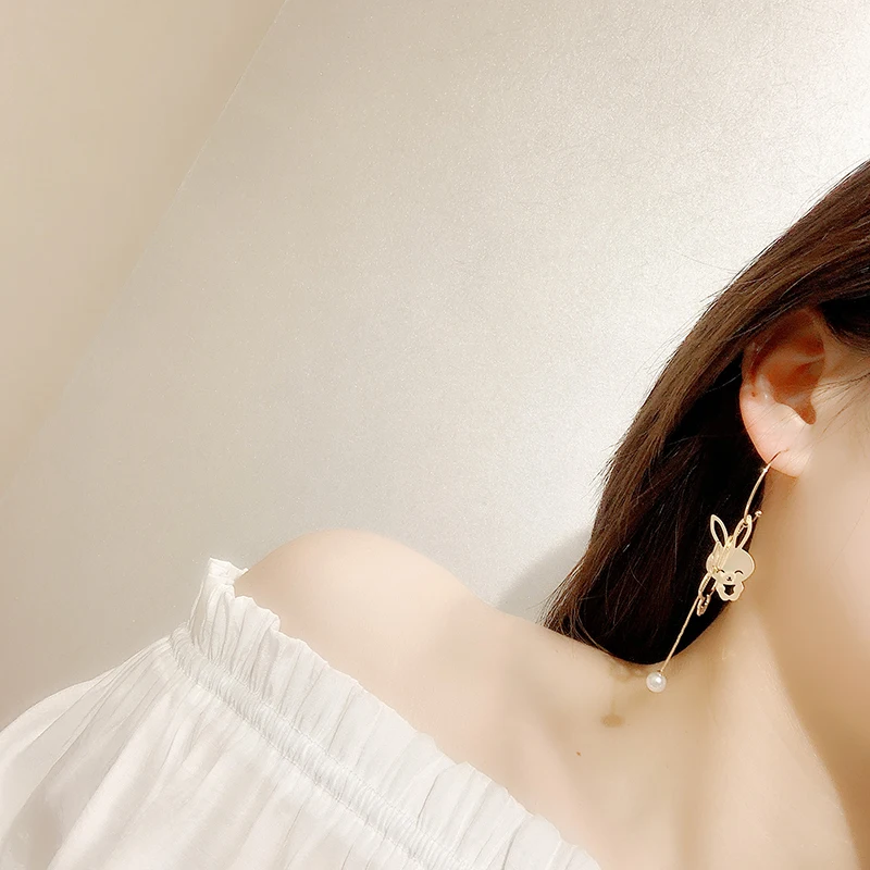 

Korean 925 silver needle fashion sweet girl heart asymmetric long pendant rabbit Pearl Earrings women's jewelry