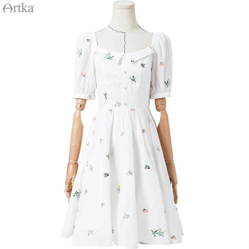 

ARTKA 2020 Summer New Women Dress French Vintage Square Collar White Dresses Plant Embroidery Puff Sleeve Long Dress LA25508X