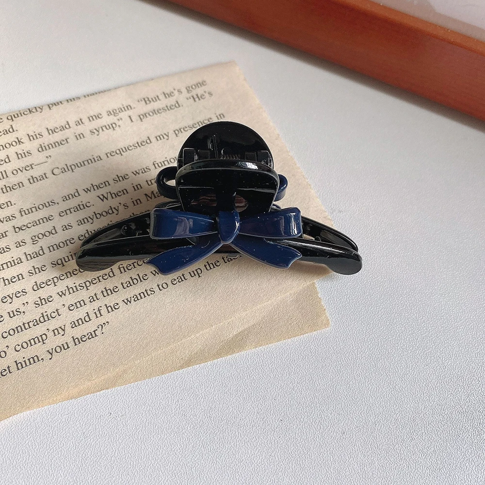 

1PC Korean Solid Hair Claws Elegant Bow Hair Clips Hairpins Barrette Headwear for Women Girls Hair Accessories Gifts