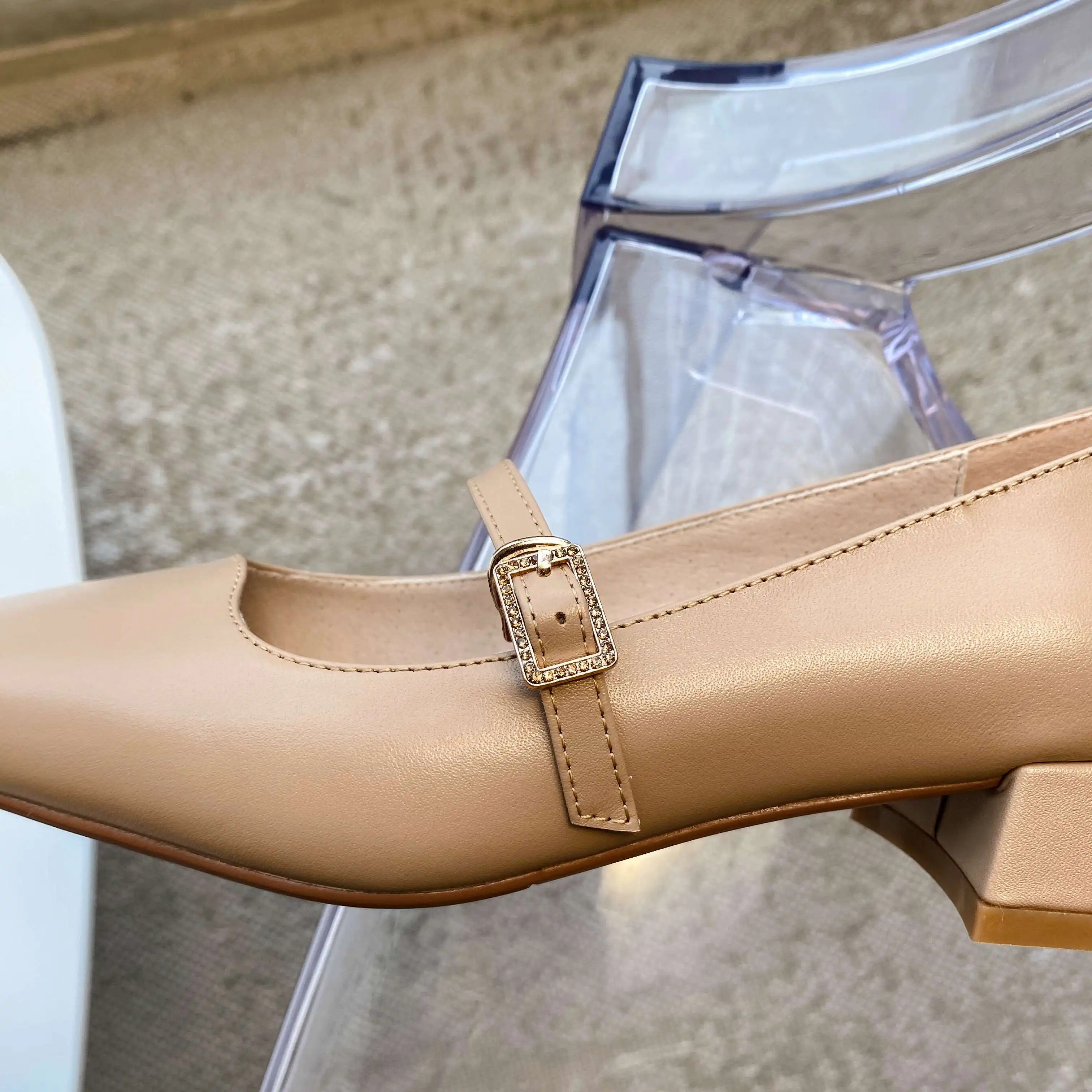 

Krazing pot genuine leather med heel buckle strap Mary janes Korean street pretty girls dating early spring new women pumps L2f4