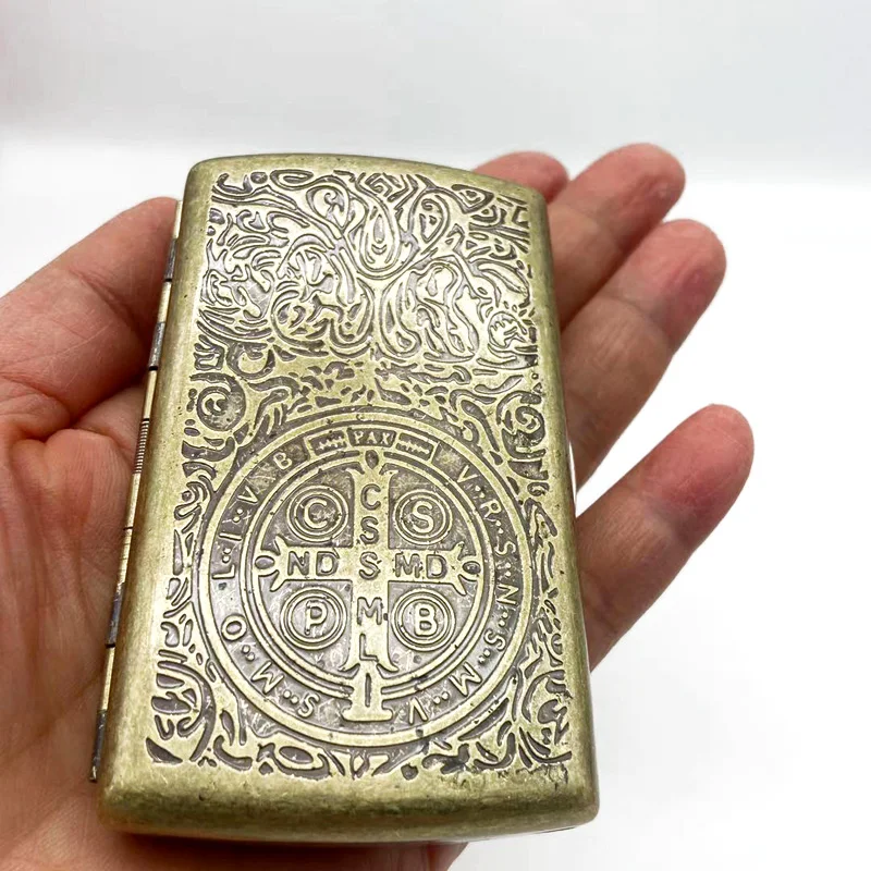 

Retro Metal Constantine Cigarette Case for 12 Bronze Cigarette Case Copper Carving Cigarette Box Smoker Men's Gift