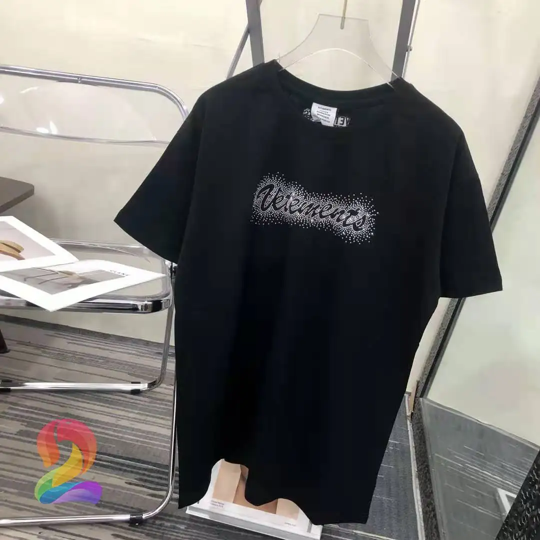 

Oversize VETEMENTS T-shirts High Quality Studded Rhinestone Short-sleeved Men's Women's Vtm Casual Hip-hop Couple Tshirts