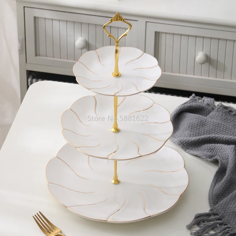 

Europe Gold Inlay Bone China Fruit Plates Snack Dishes Cake Plate Candy Dish Porcelain Tray Ceramic Tableware Decoration