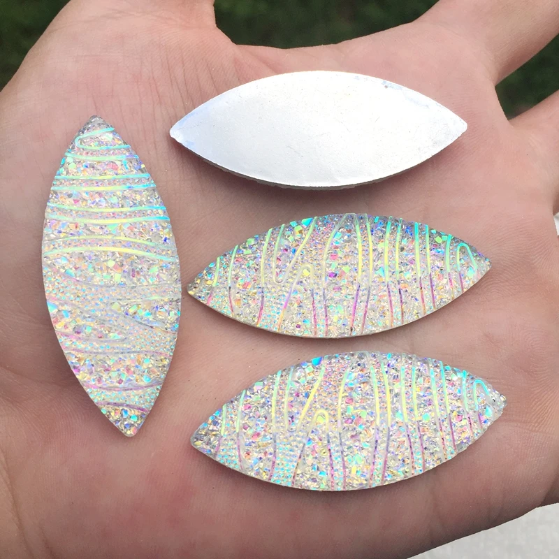 Полимерные камни с лошадью из стразов 20*50 мм плоским основанием для глаз сделай