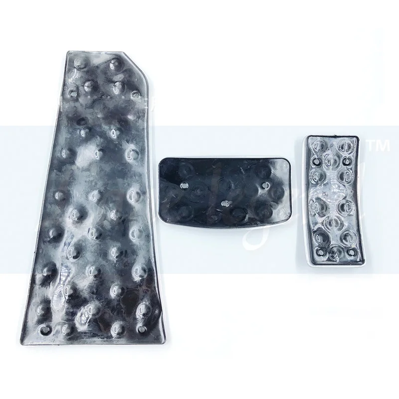 

LHD Aluminum FootRest pedals Gas Fuel Accelerator Brake Pedal Pads Automatic For Mitsubishi Pajero Replacement Car Styling