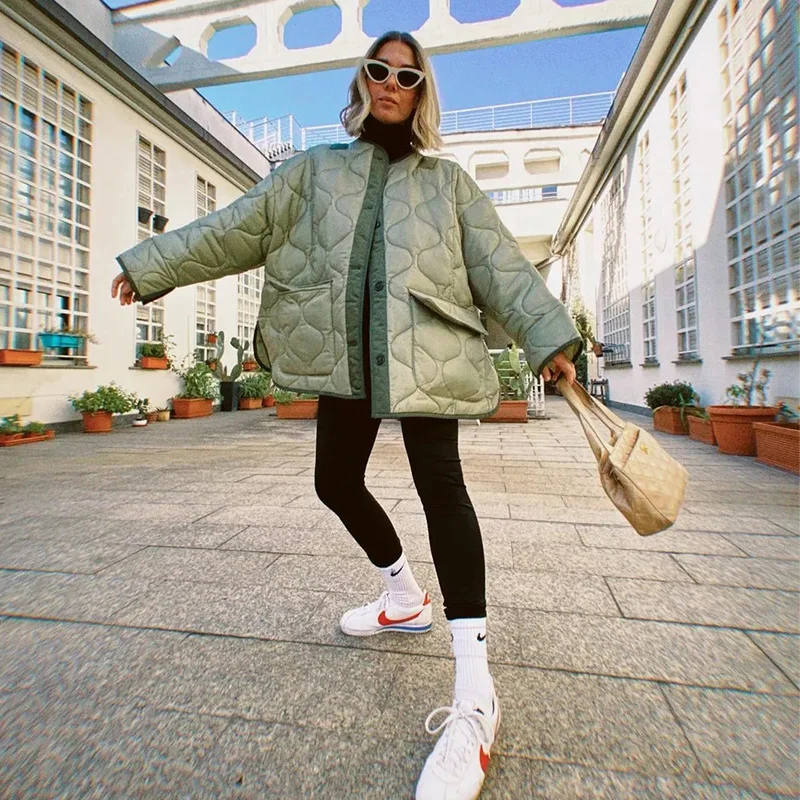 2021 Winter Women's Winter Jackets Patchwork Quilted Coats Big Pocket Oversized Down Parkas Armygreen Cotton Padded Parka
