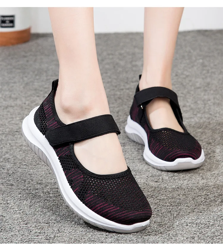 

New style old shoes comfortable and lightweight middle-aged mother's Velcro shoes soft sole old shoes women's mesh shoes shoes