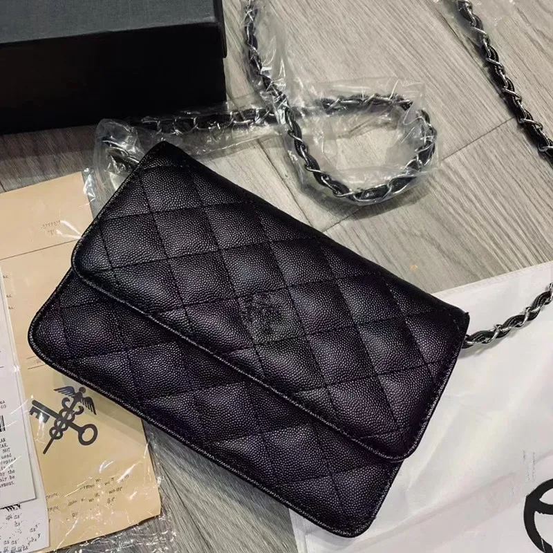 

Women's Handbags