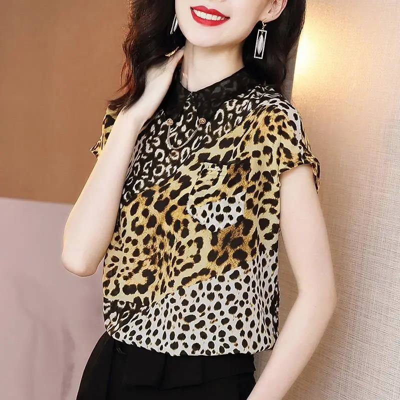 

Women Spring Summer Style Chiffon Blouses Shirts Lady Casual Turn-down Collar Short Sleeve Chiffon Leopard Blusas Tops ZZ0675