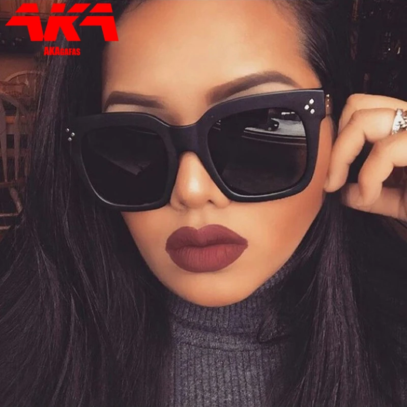 

AKAgafas 2021 Square Retro Sunglasses Women Simplicity Glasses Women Brand Luxury Eyeglasses Women/Men Vintage Oculos De Sol