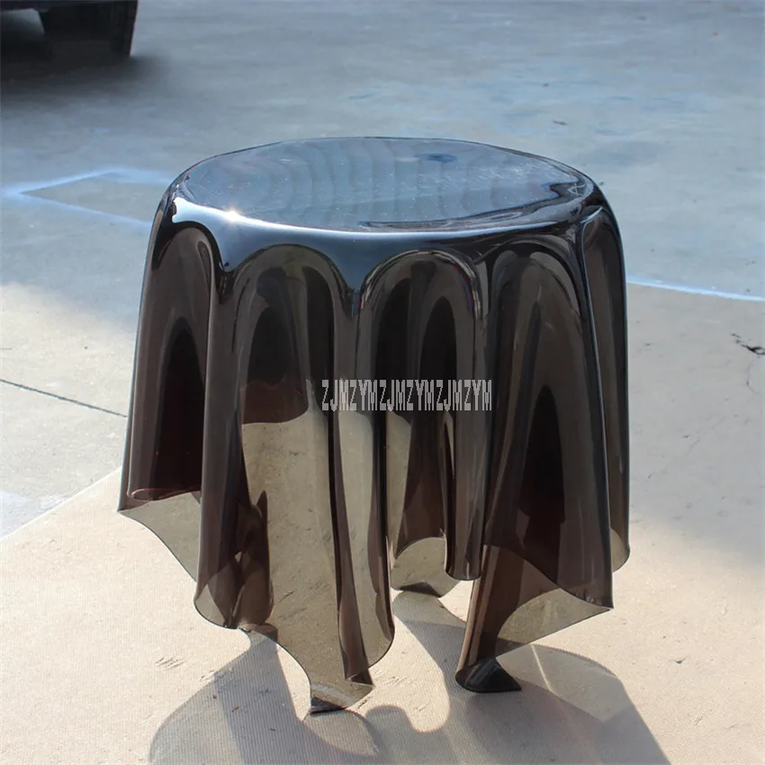 Круглая разноцветная прозрачная скатерть в скандинавском стиле для дома