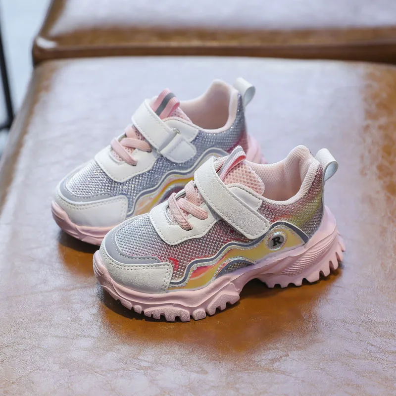 

Fashion shoes children's reflective strip sports shoes boys' net shoes girls' light Korean baby shoes anti slip 21-30