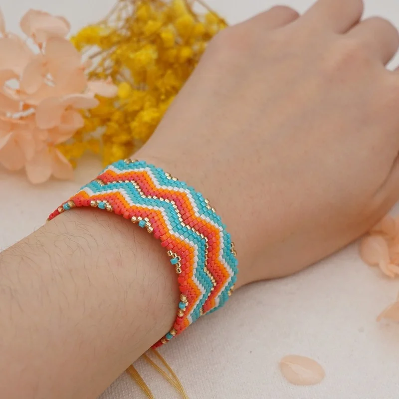 

Fashion Bangle Bracelet Bohemian Gradient Wavy Miyuki Beads Hand Woven Beaded Wide Bracelet for Women Jewelry Pulseras Armband