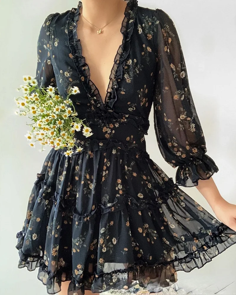 

2021 women's new full-width floral long-sleeved V-neck waisted wooden ear dress