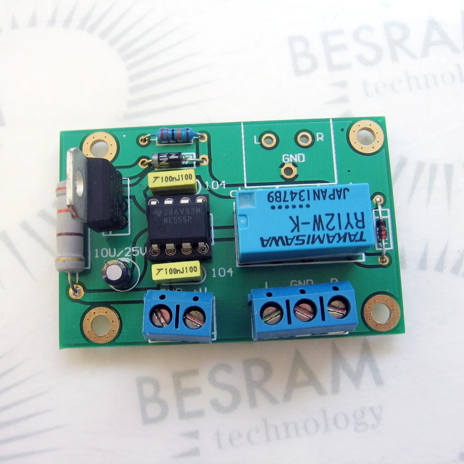 

5pcs Preamplificatore decodifica DAC canale 2.0 Uscita bordo Delay DC 20V