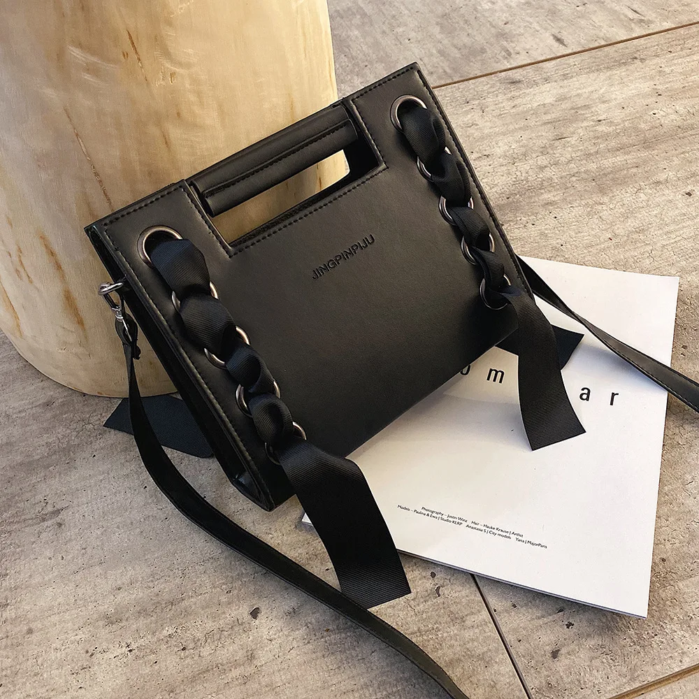 

Fashion Handbag Bag Women's All-match Shoulder/Crossbody Bag Fashion Chain Square Sling Bag Rivet Bag