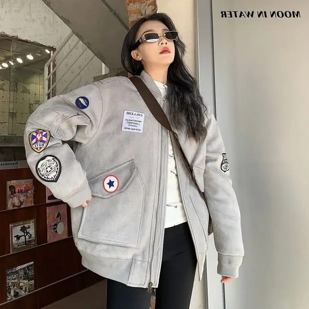 

Coats & Jackets