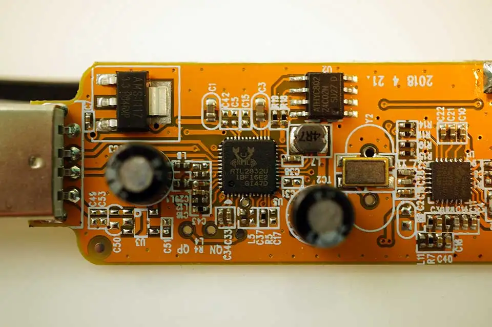 ТВ-тюнер USB2.0 Blue tv Stick DAB FM DVB-T RTL2832 R820T SDR RTL-SDR Dongle Stick цифровой ТВ приемник ИК пульт дистанционного управления с антенной