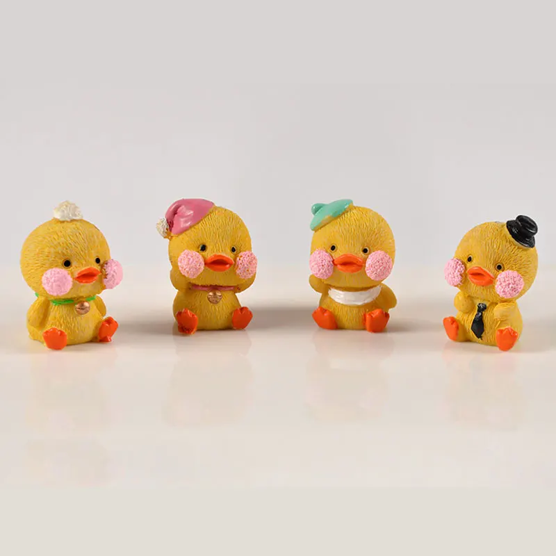 

4 PCS Cartoon Car Ornament Resin Ducks Car Panel Decoration Cute Yellow Duck Toy Auto Interior Accessories Hanging Ornament